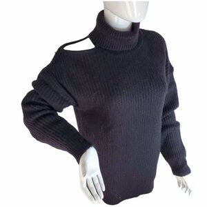 Bobeau Black Turtleneck Sweater